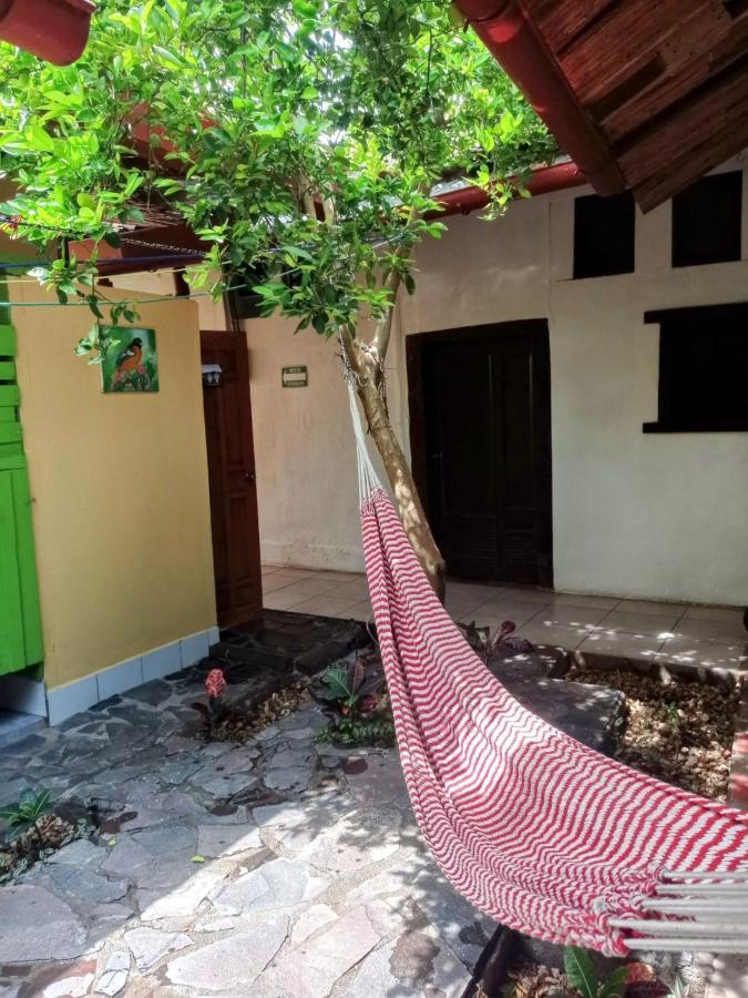 Casa Yoly Hostel Granada Exterior foto